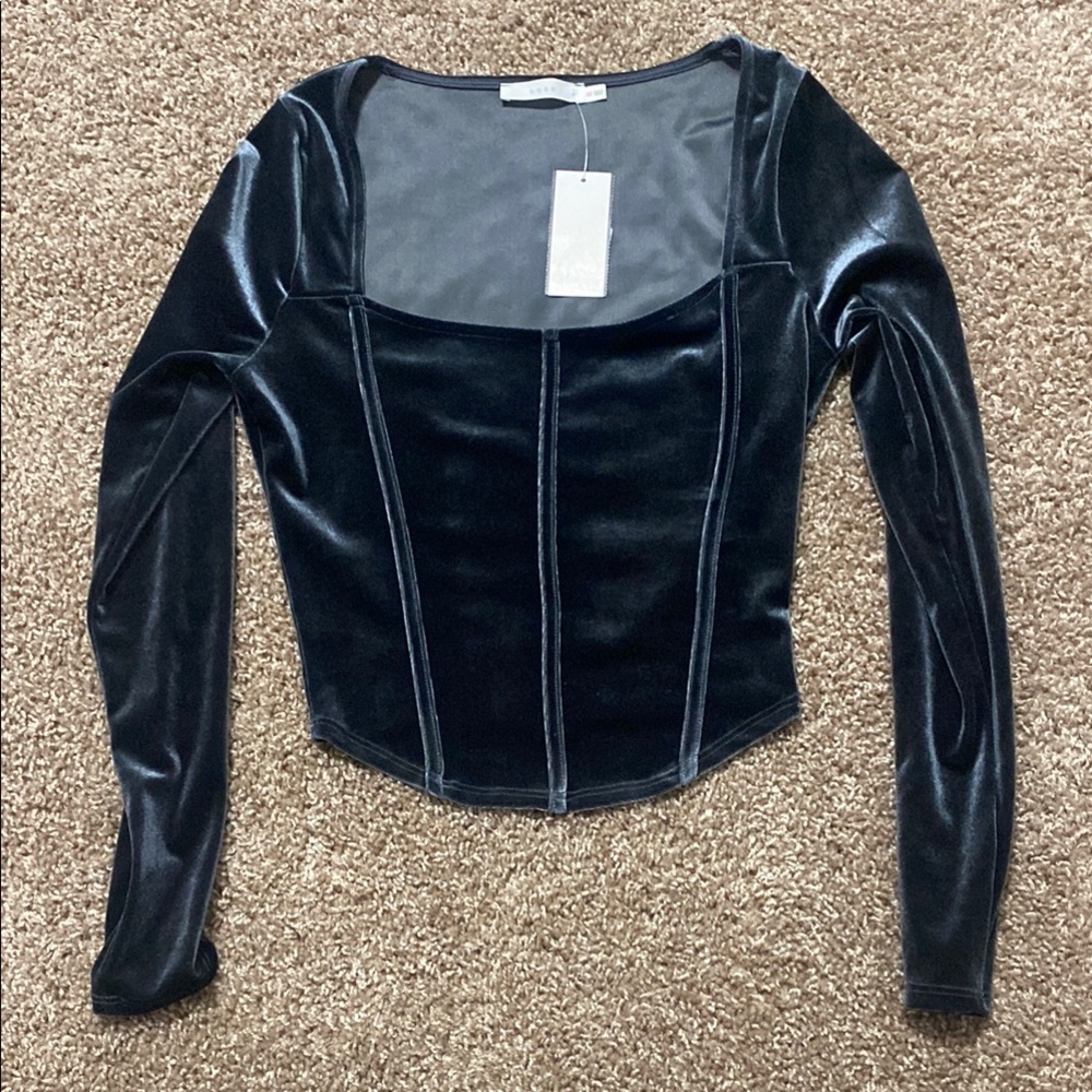 Elegant Black Velvet Women's Top